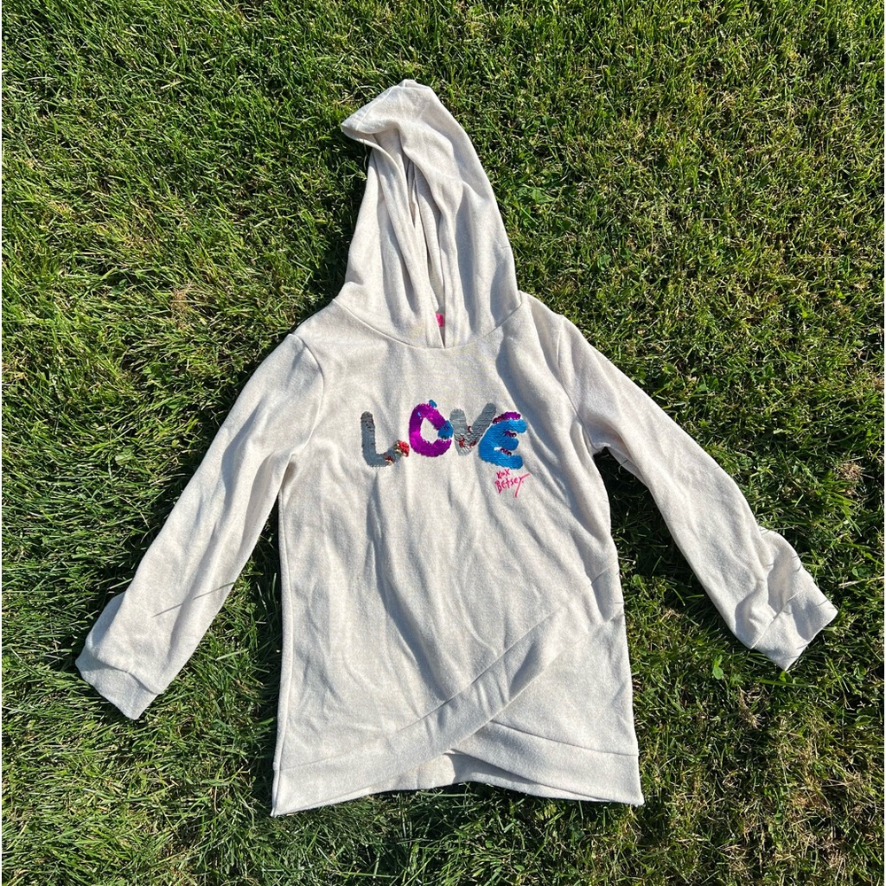 Soft “love” sweater with a hood